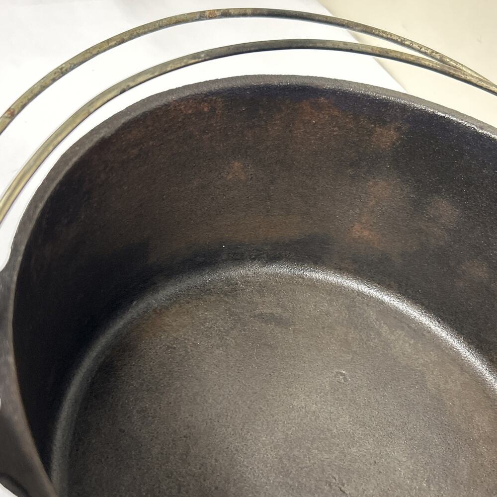 Vintage Stansport Cast Iron Dutch Oven 9” With Handles - Picture 8 of 8